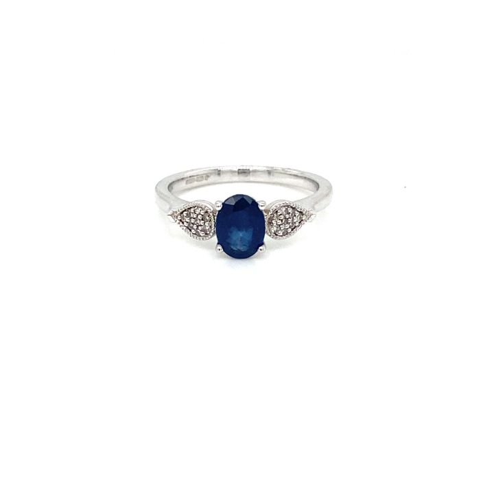 9ct White Gold Oval Sapphire & Diamond Ring