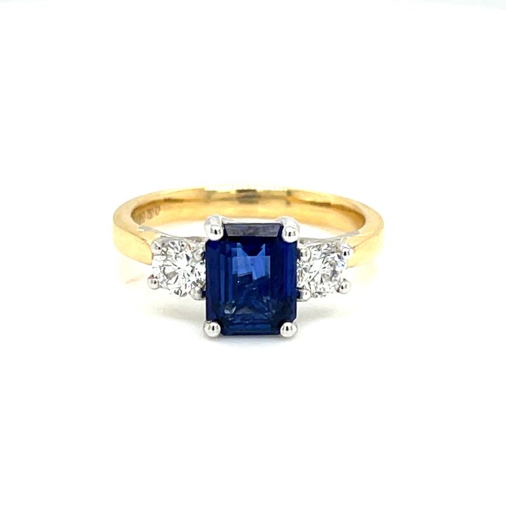 18ct Gold & Platinum Three Stone Sapphire & Diamond Ring