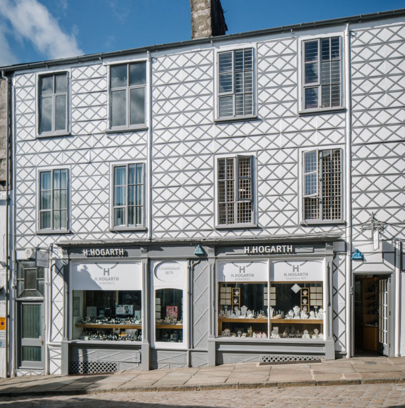 Kendal Gold jewellery shop.